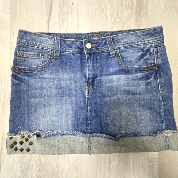 RUE 21 WOMENS JEANS SKIRT SIZE 9/10 - Picture 1 of 14
